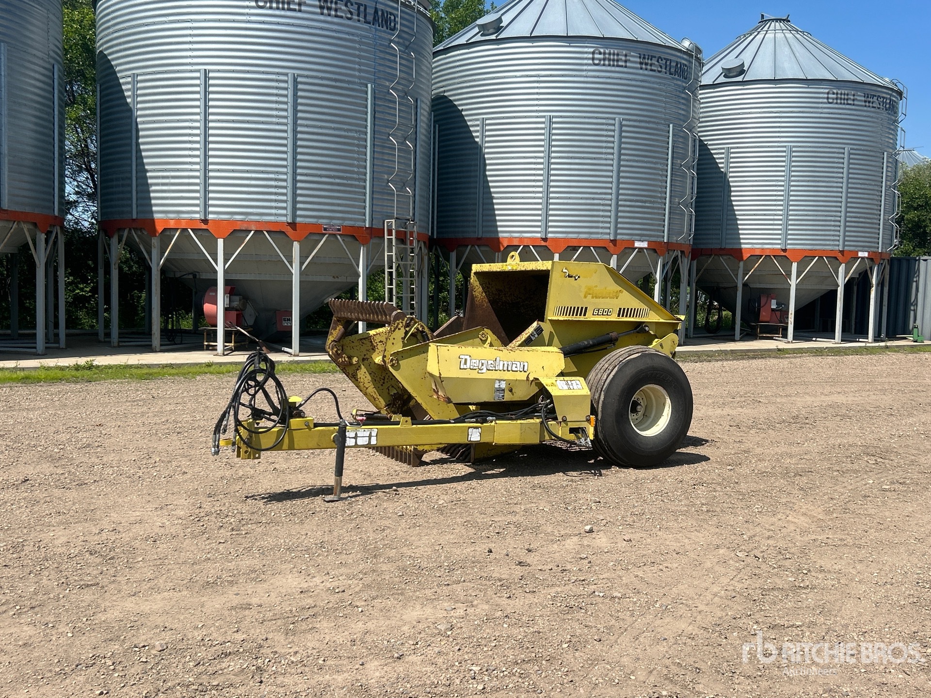 1991 Degelman 6800