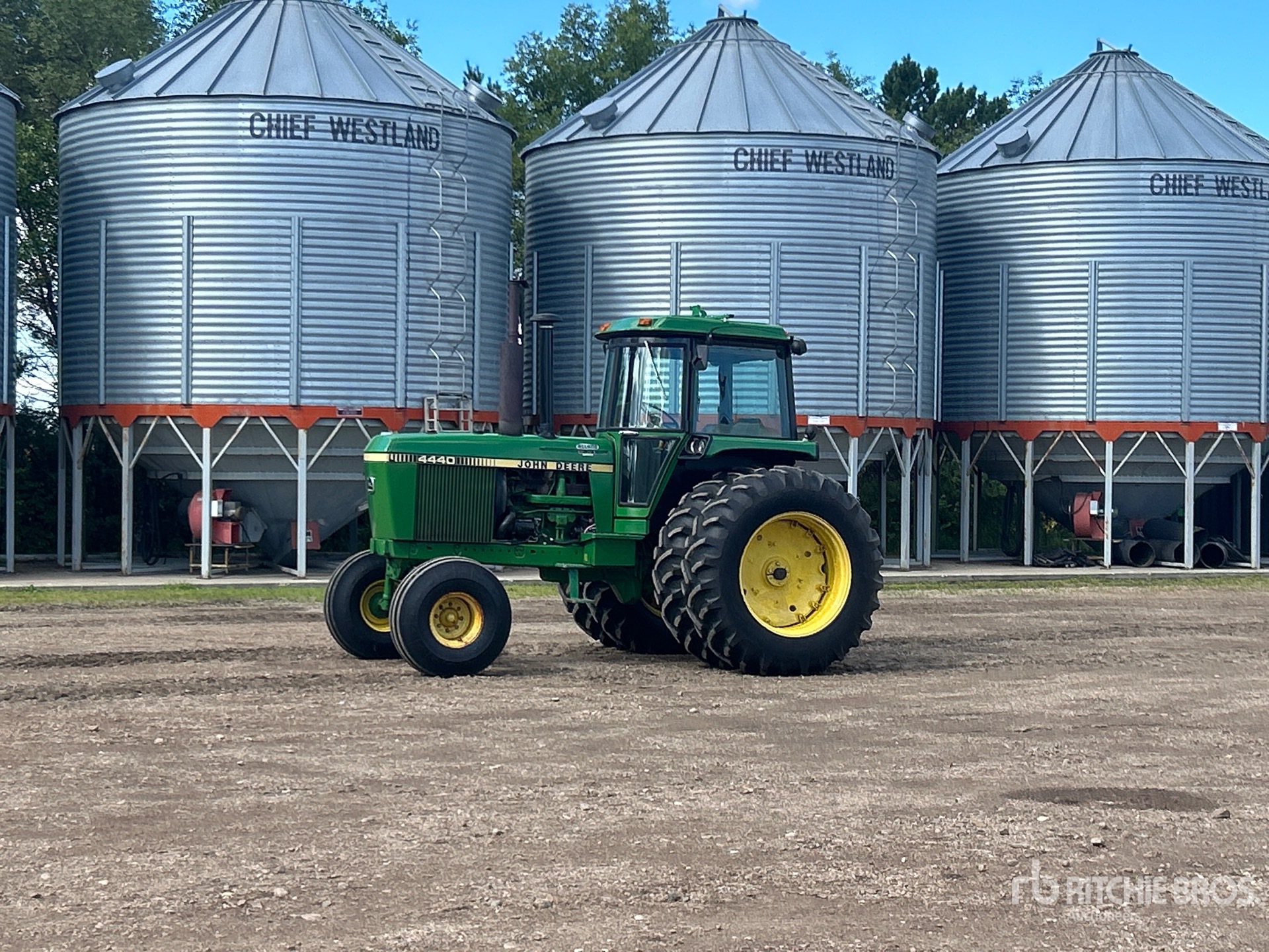 1982 John Deere 4440
