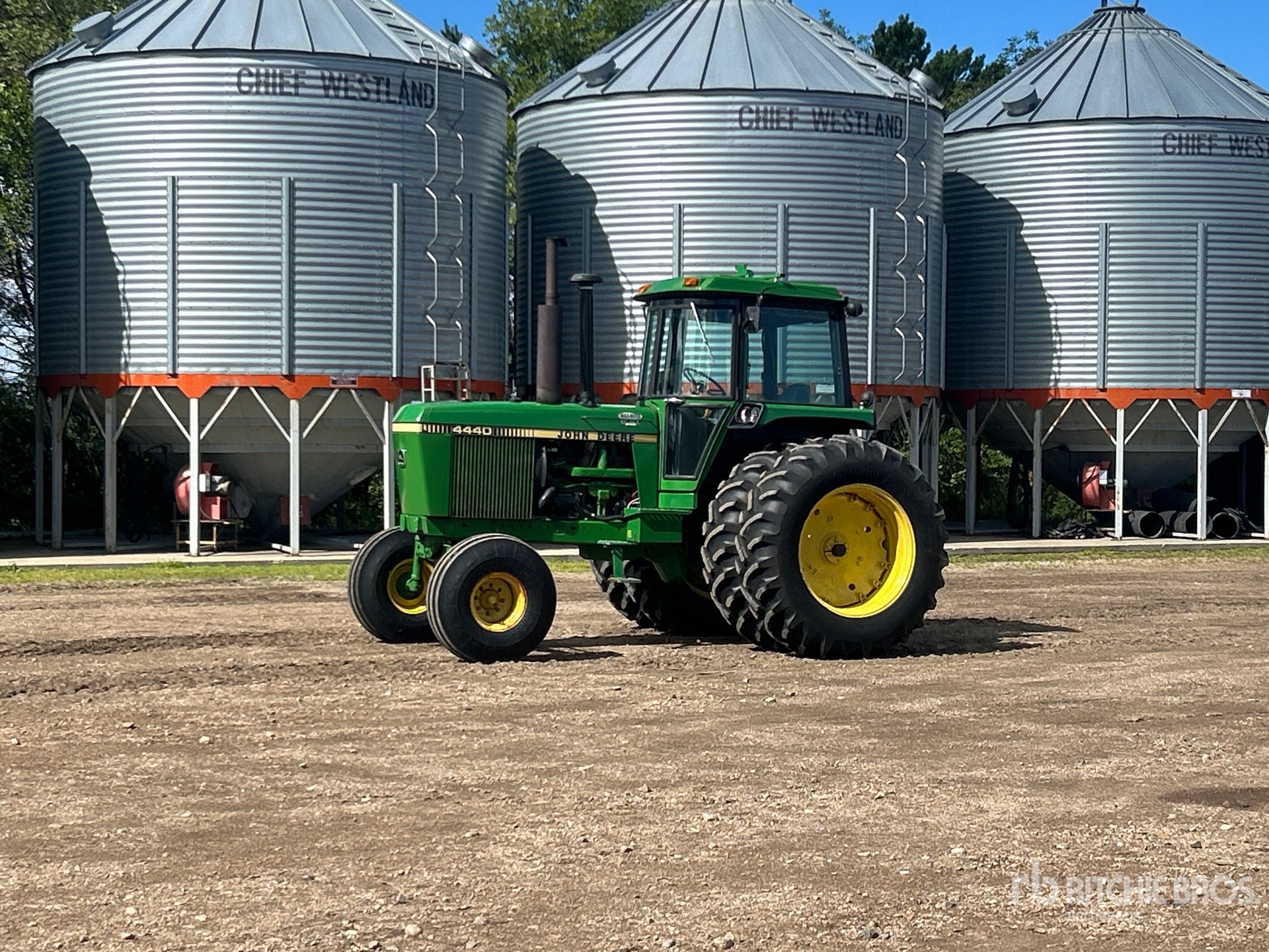 1982 John Deere 4440