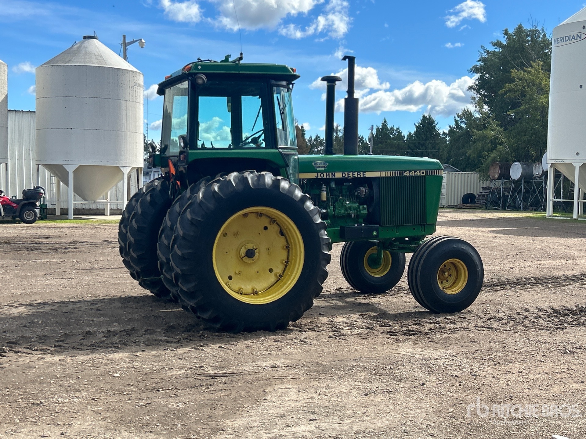 1982 John Deere 4440