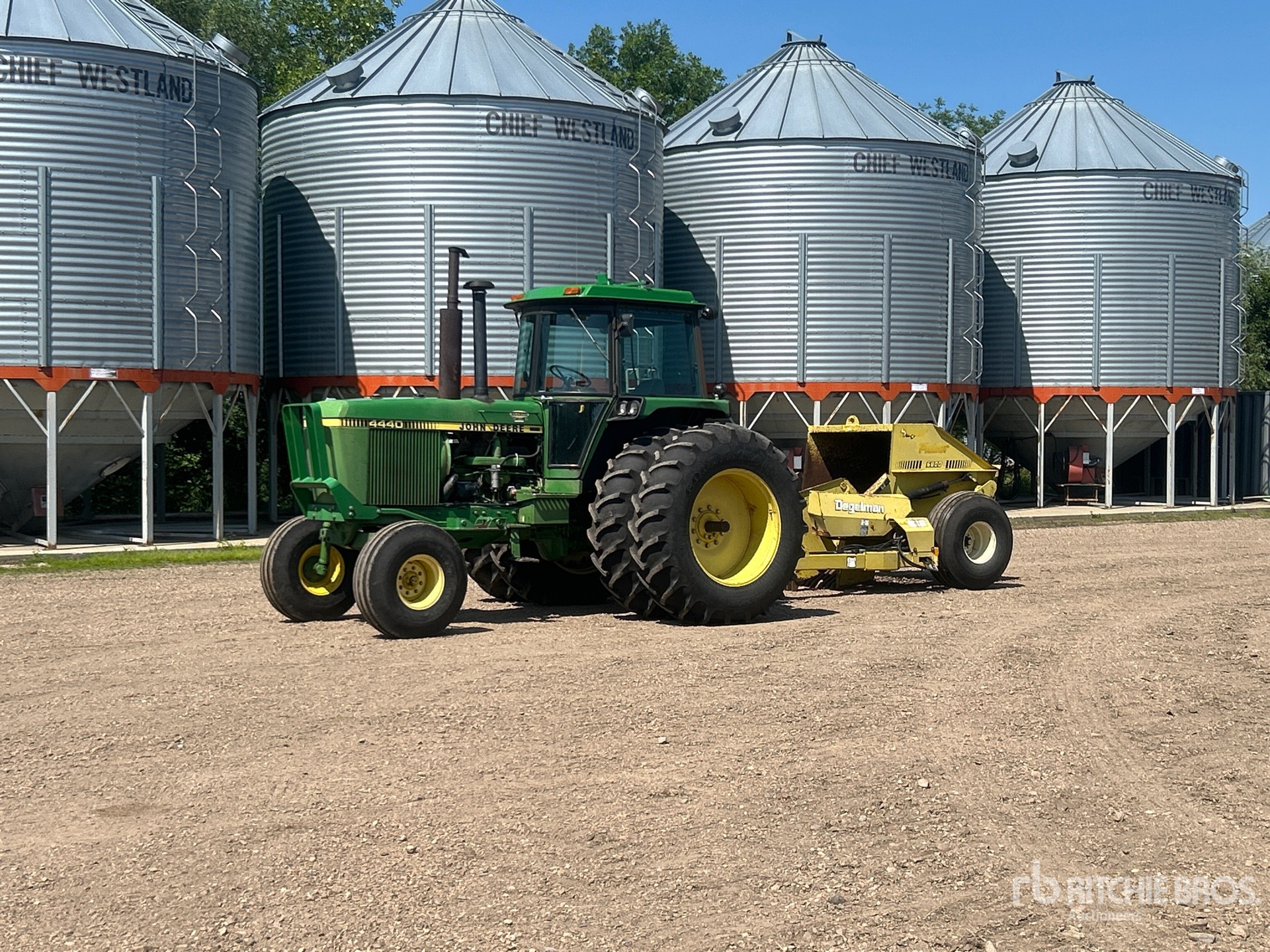 1978 John Deere 4440
