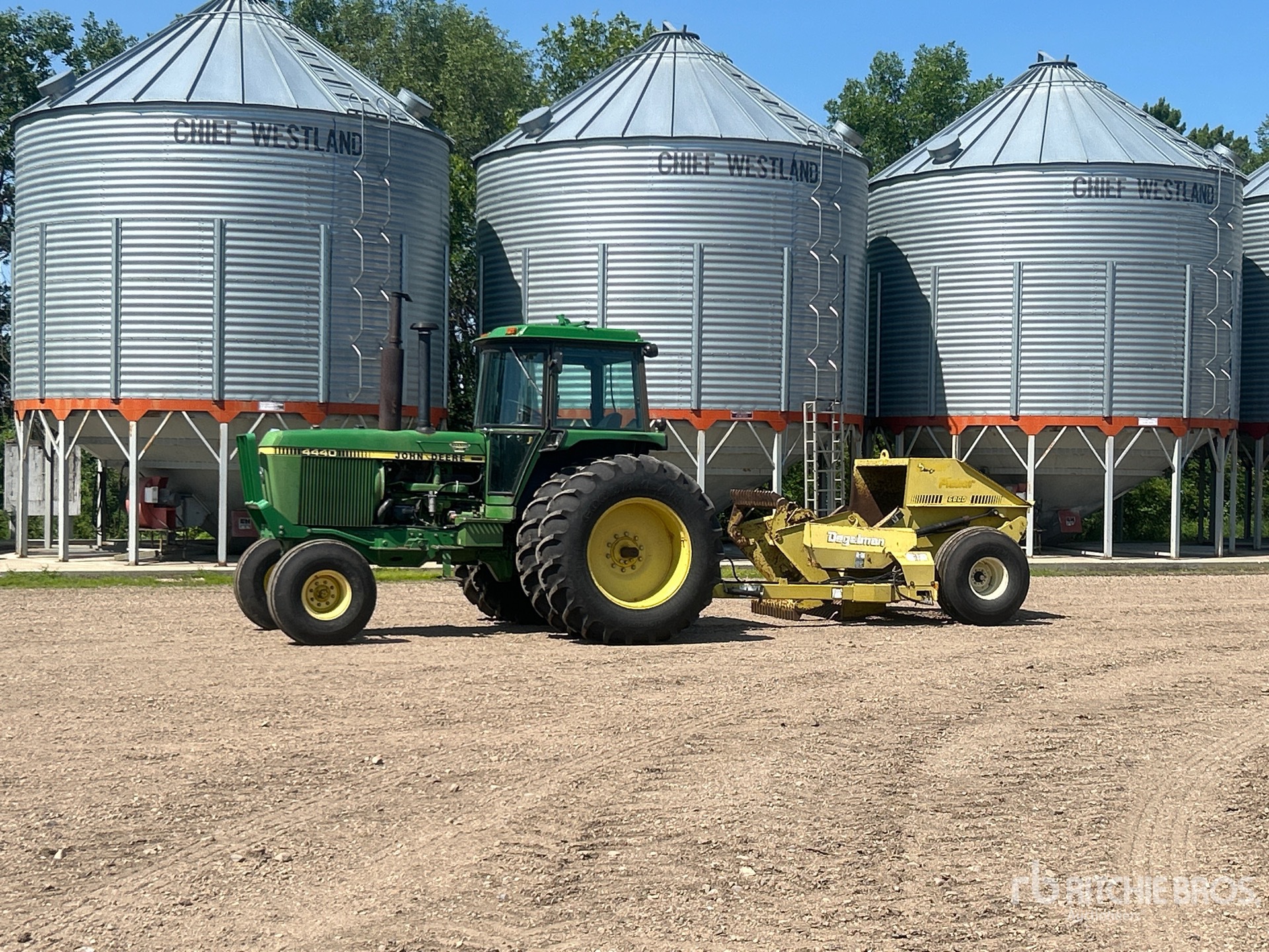 1978 John Deere 4440