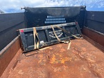 Configuration with Tailgate