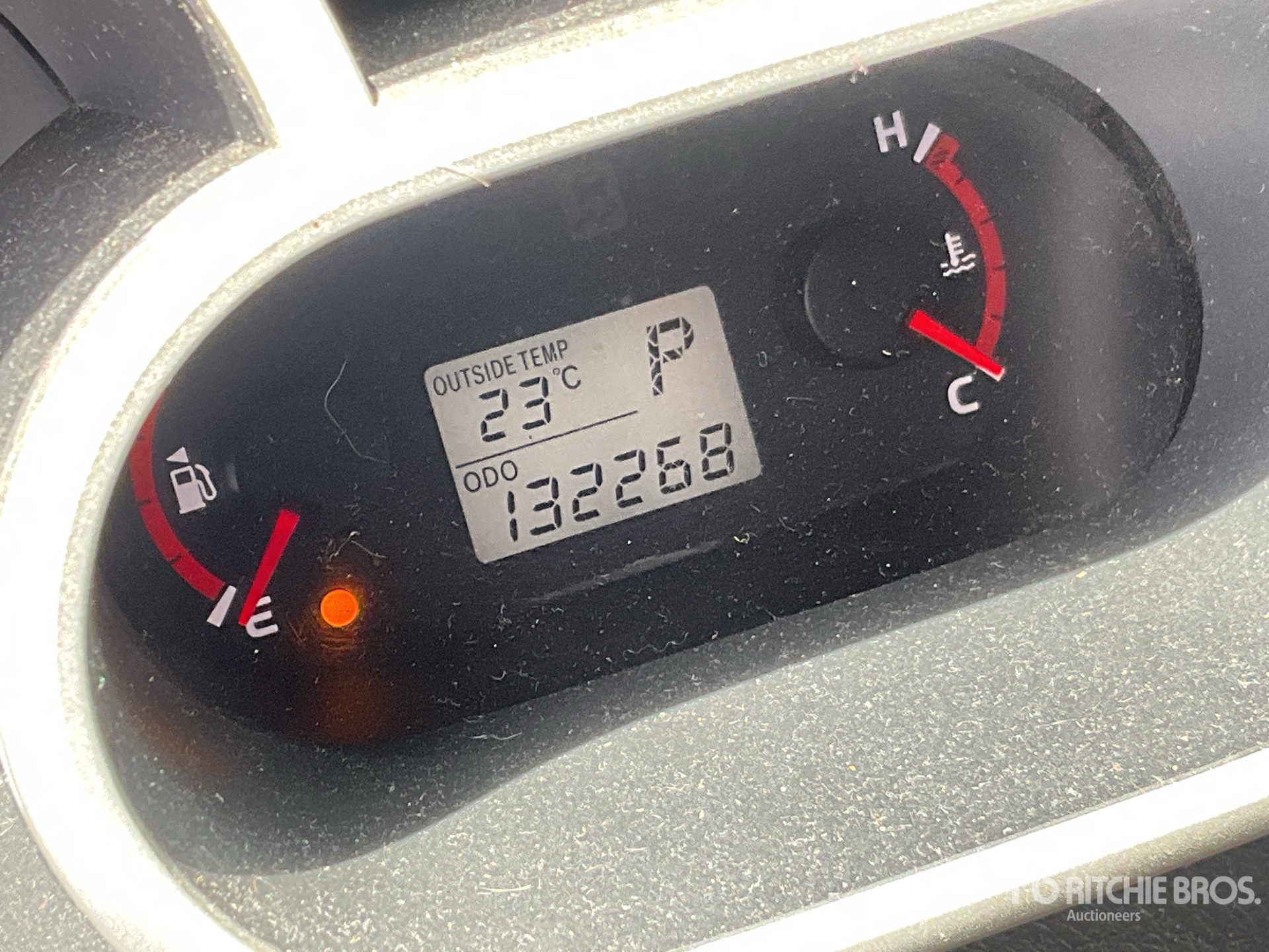 General Appearance with Hour Meter / Odometer