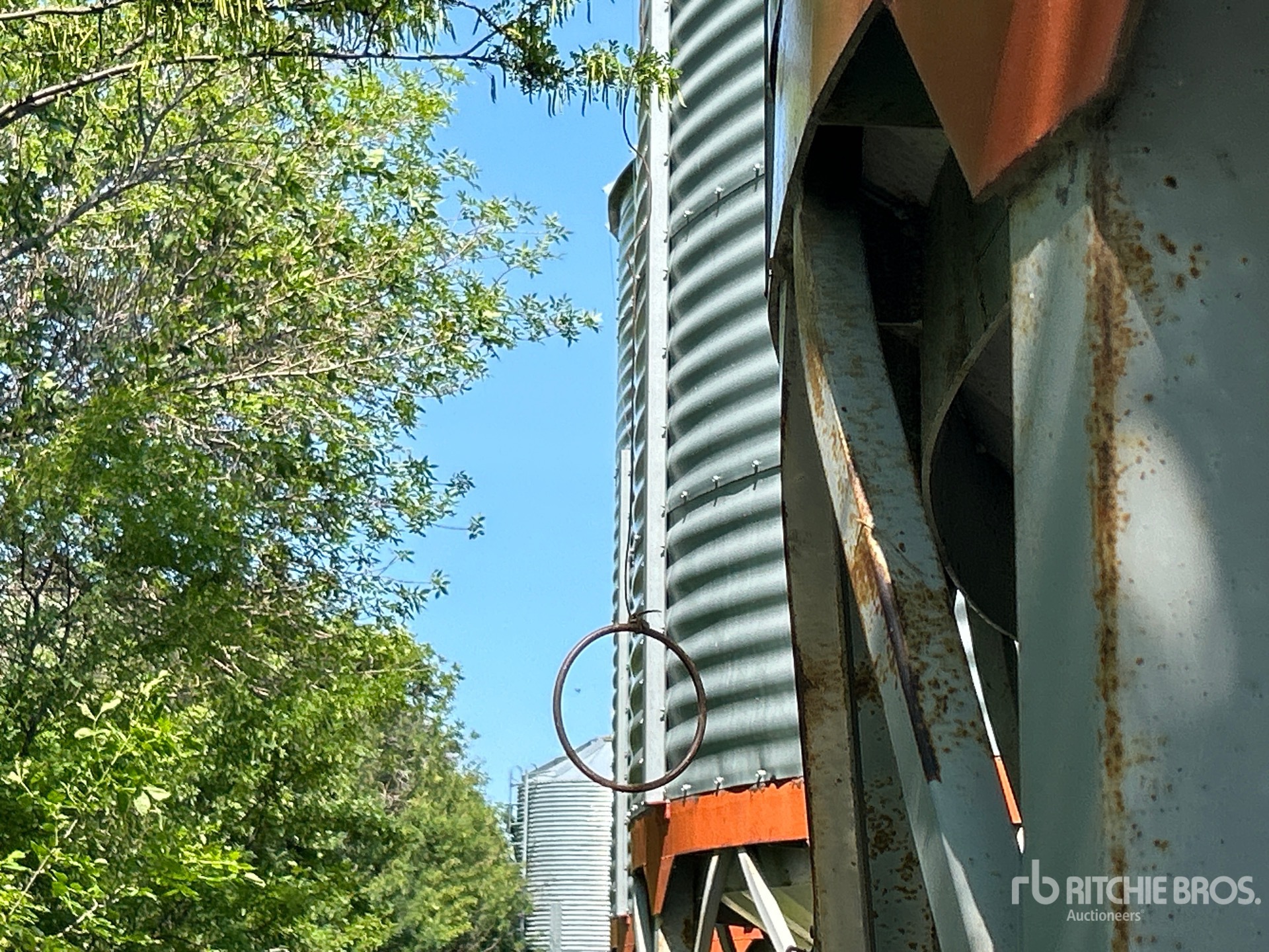 Chief +/- 5500 bu 5 Ring