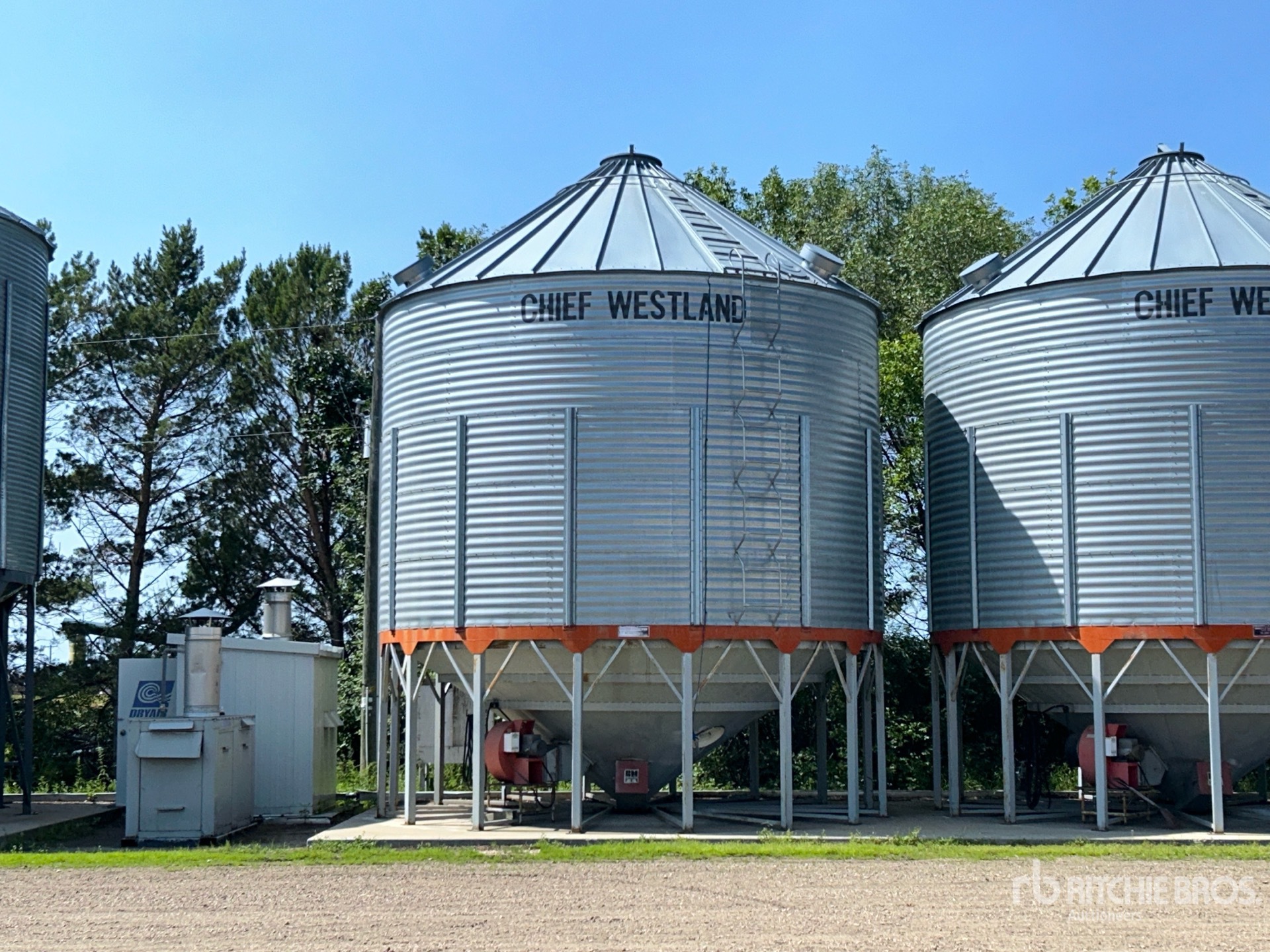  Chief +/- 5500 bu 5 Ring