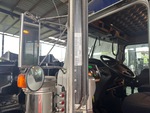 Cab with Specchi