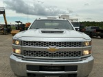 General Appearance with Exterior Lights