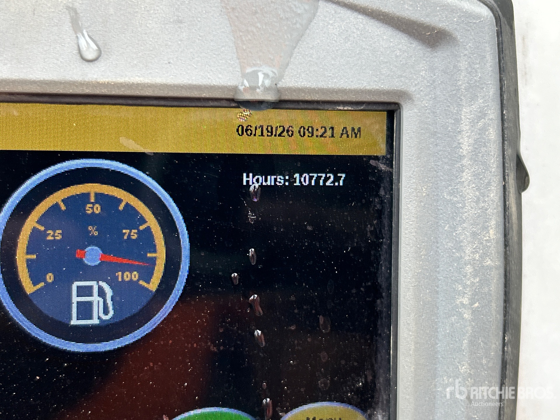 General Appearance with Hour Meter / Odometer