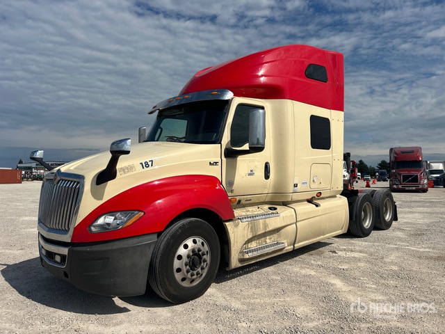 2020 International LT625 T/A Sleeper Truck Tractor