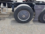 4 Underbody - Truck with