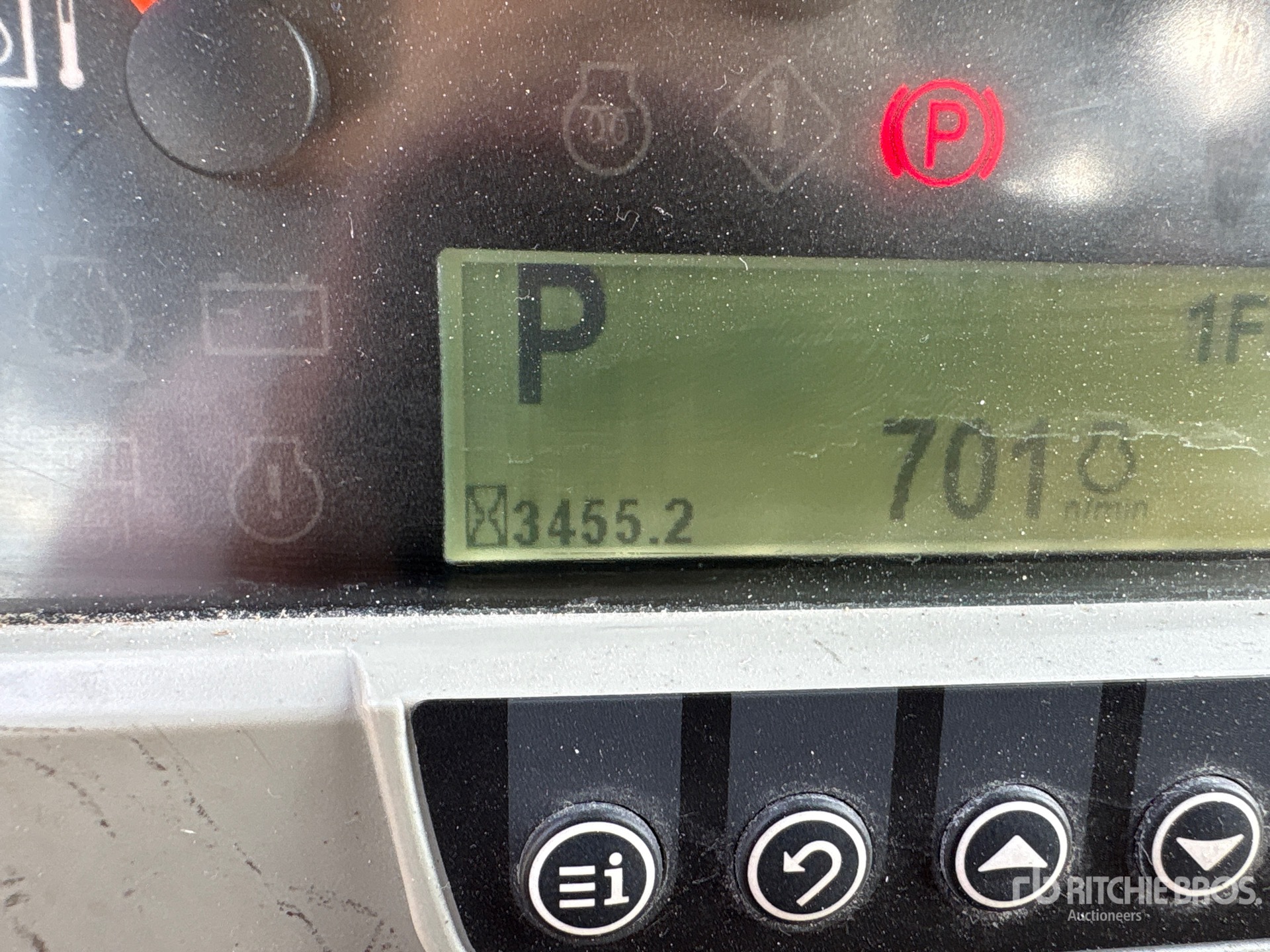 General Appearance with Hour Meter / Odometer