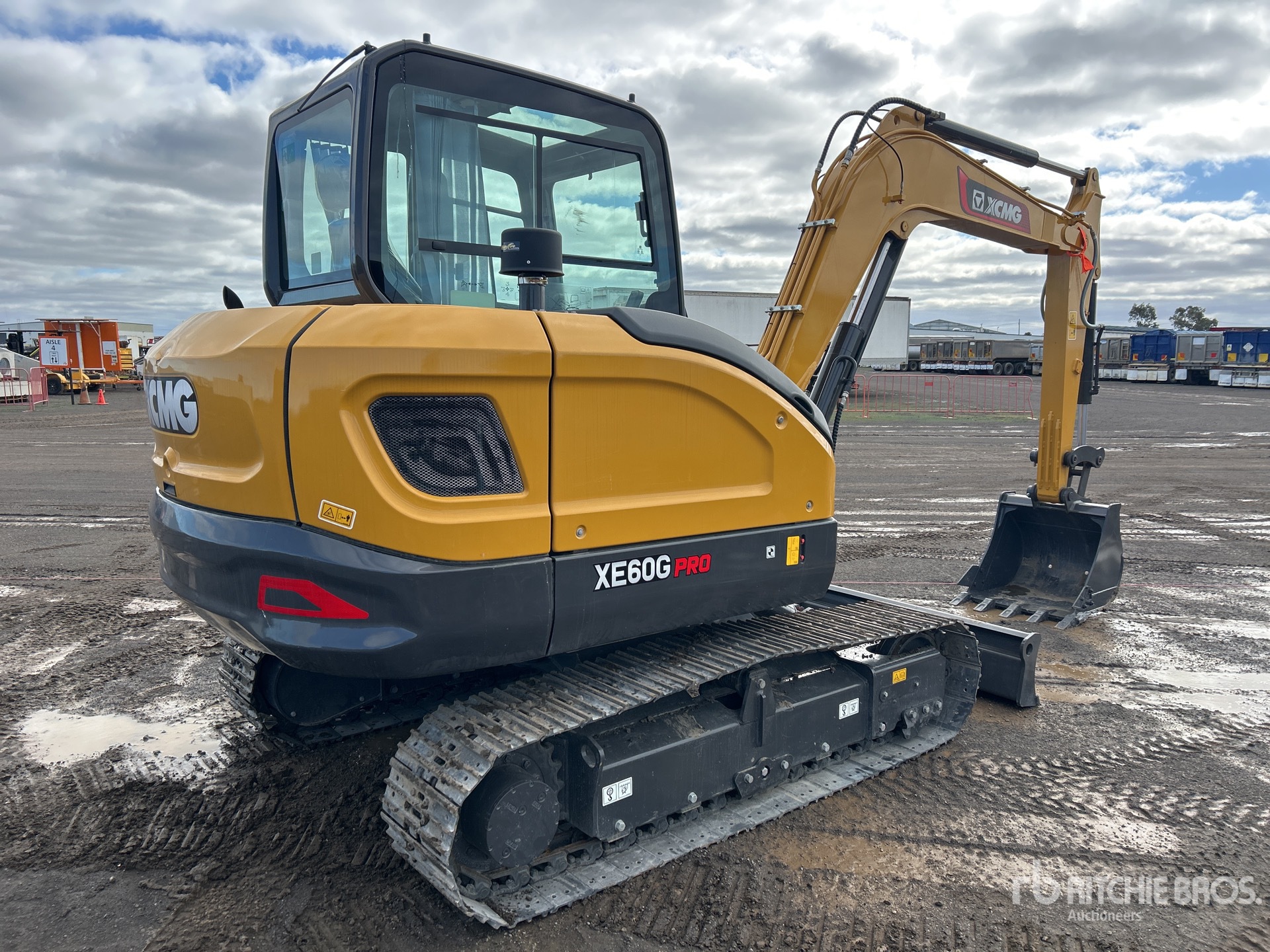 General Appearance with Picture, Right Rear Corner