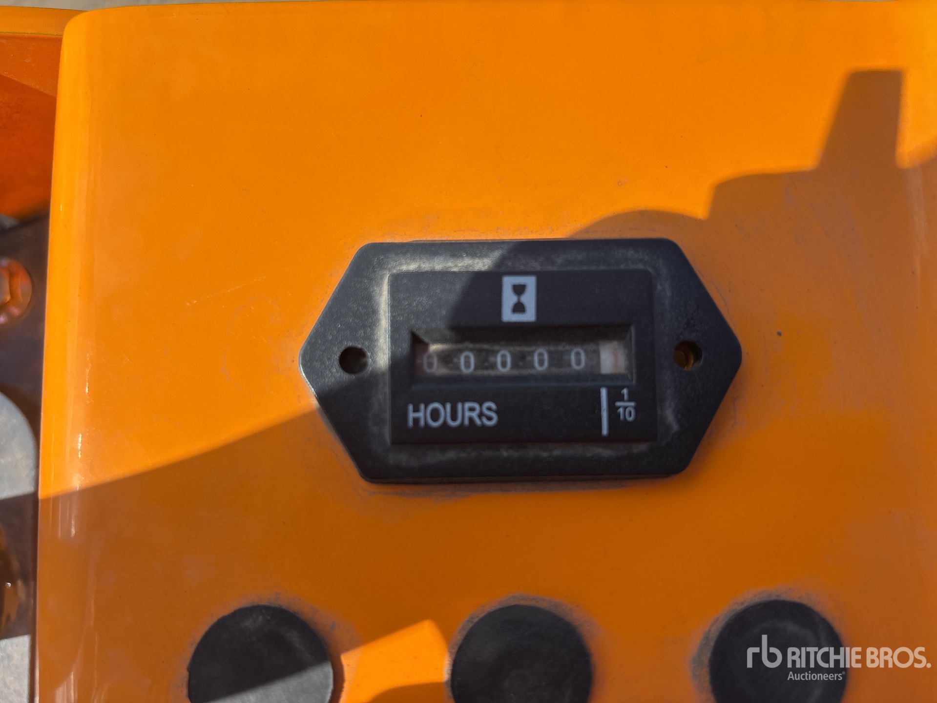 General Appearance with Hour Meter / Odometer