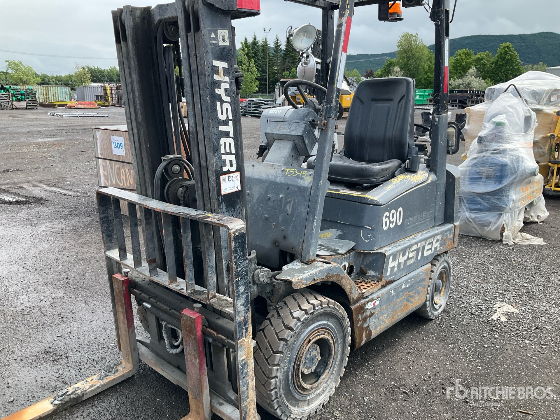 Photo of a 2001 Hyster H30XM