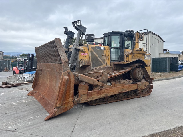 2014 Cat D8T Crawler Dozer