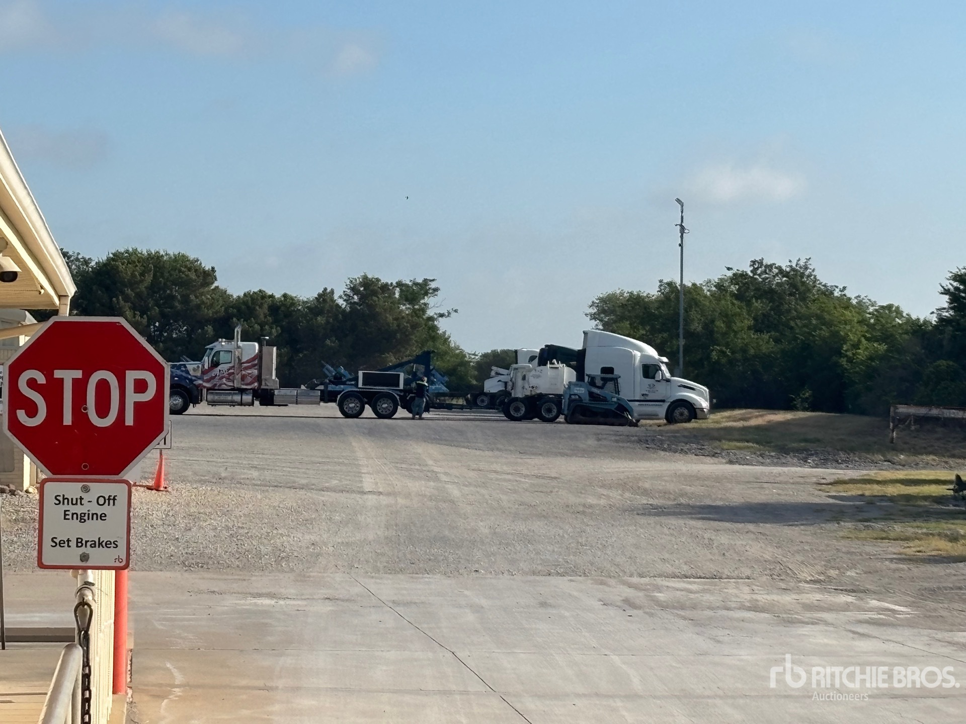 2023 Peterbilt 579