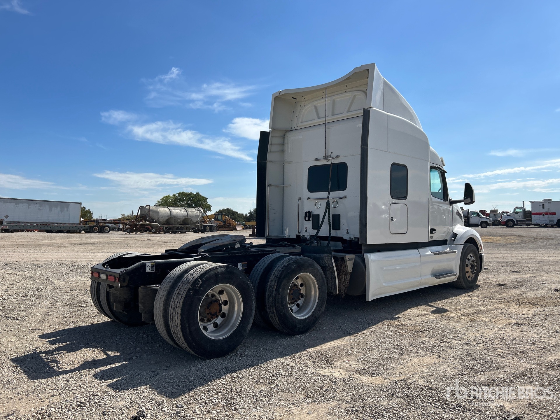 2023 Peterbilt 579