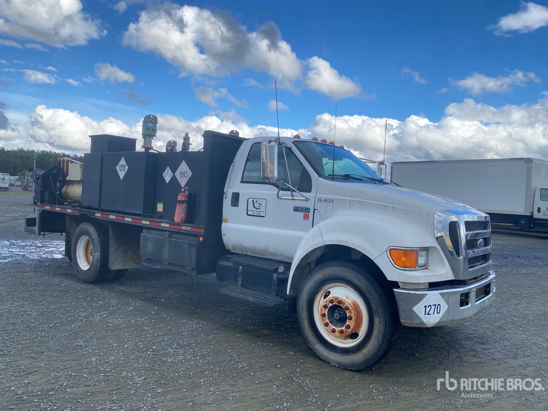 2005 Ford F-650