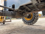 Drivetrain with Eje delantero