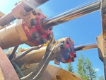 Hydraulics with Bucket Tilt Cylinders