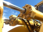 Hydraulics with Bucket Tilt Cylinders