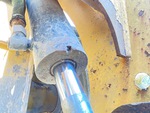 Hydraulics with Bucket Tilt Cylinders