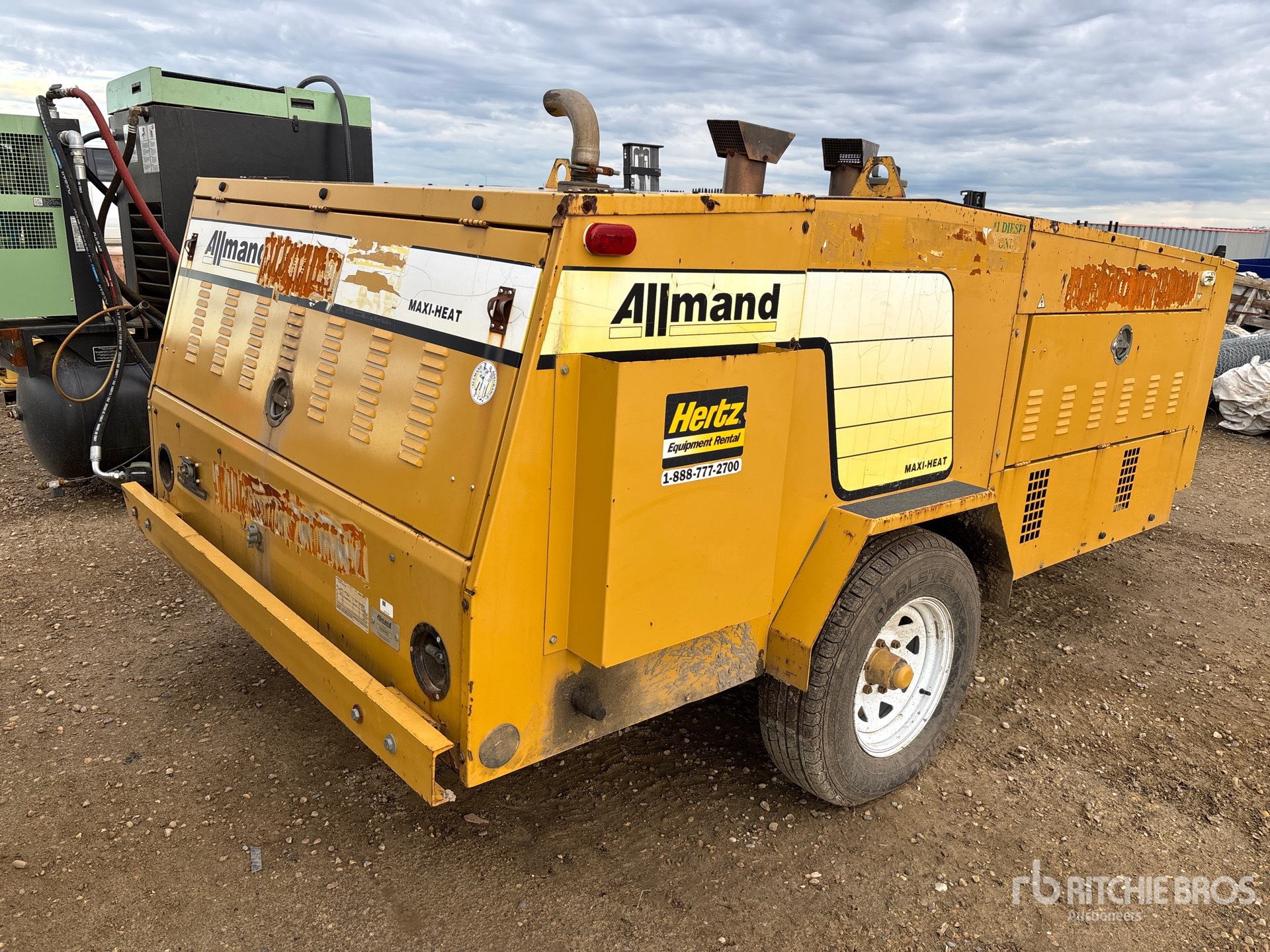 General Appearance with Picture, Right Rear Corner