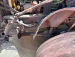 4 Underbody - Truck with