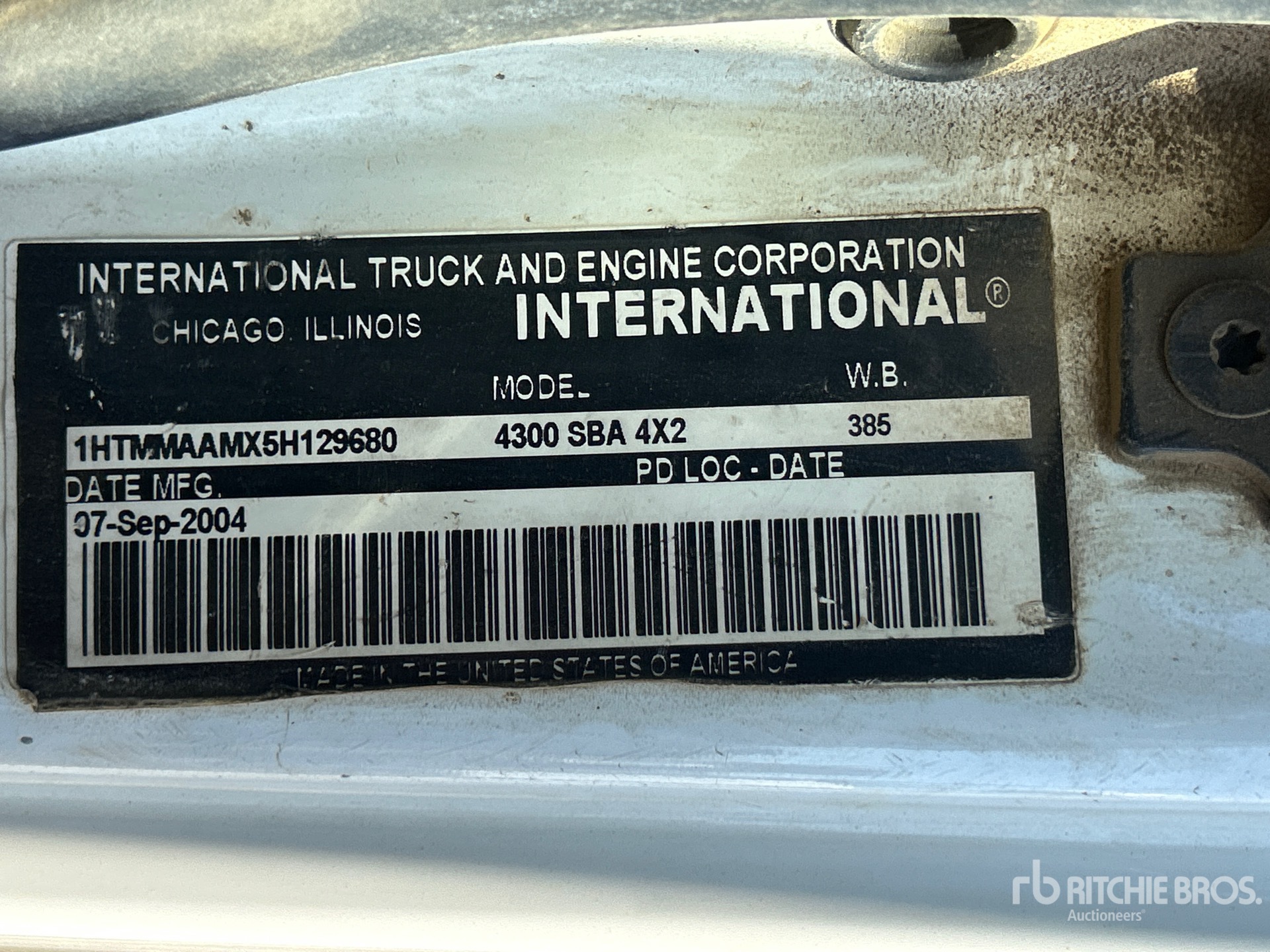 2005 International DURASTAR 4300