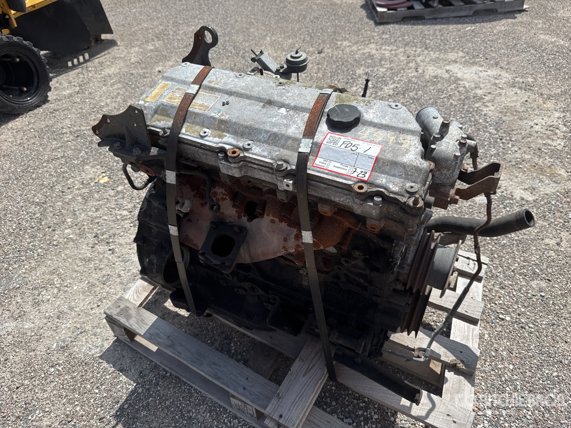 General Appearance with Picture, Left Front Corner