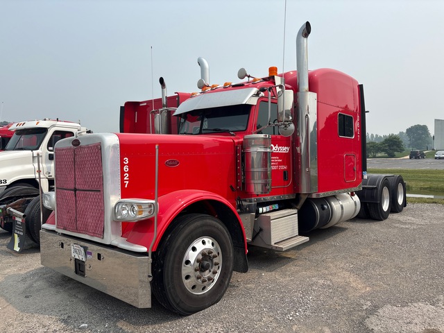 2019 Peterbilt 389 6x4 T/A Sleeper Truck Tractor