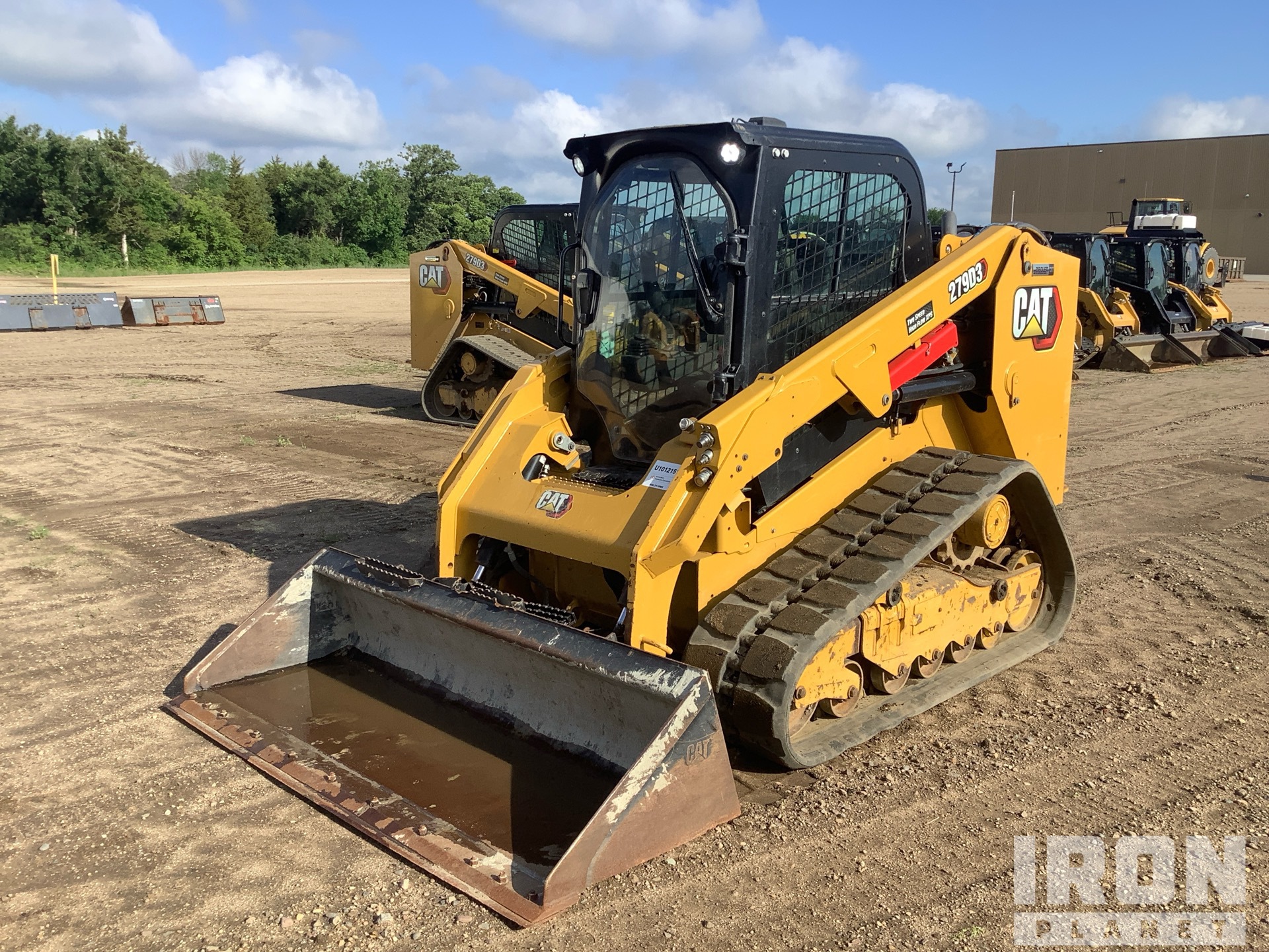 2023 Cat 279D3 Two-Speed High Flow XPS Compact Track Loader in Big