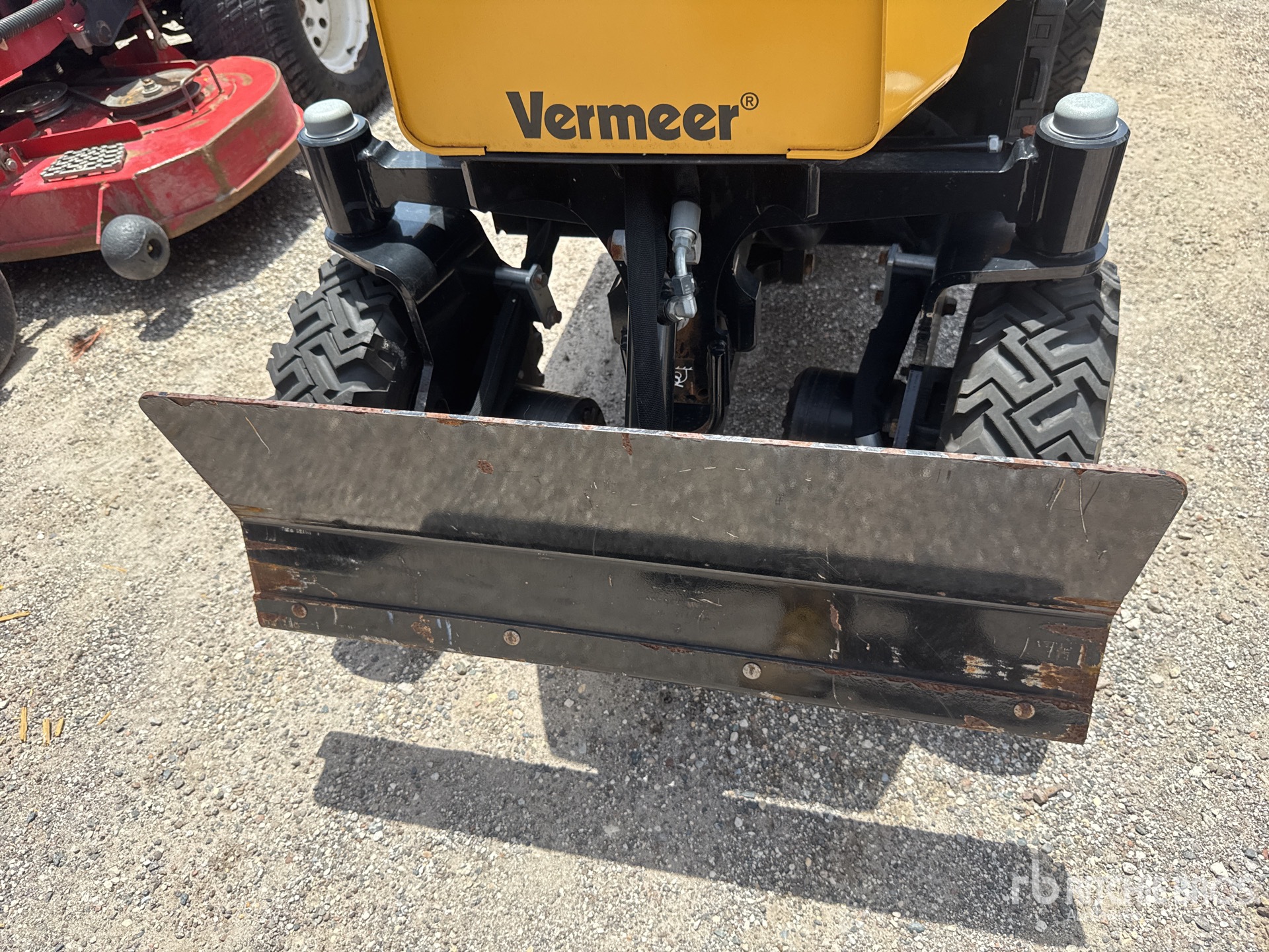 2024 Vermeer SC382