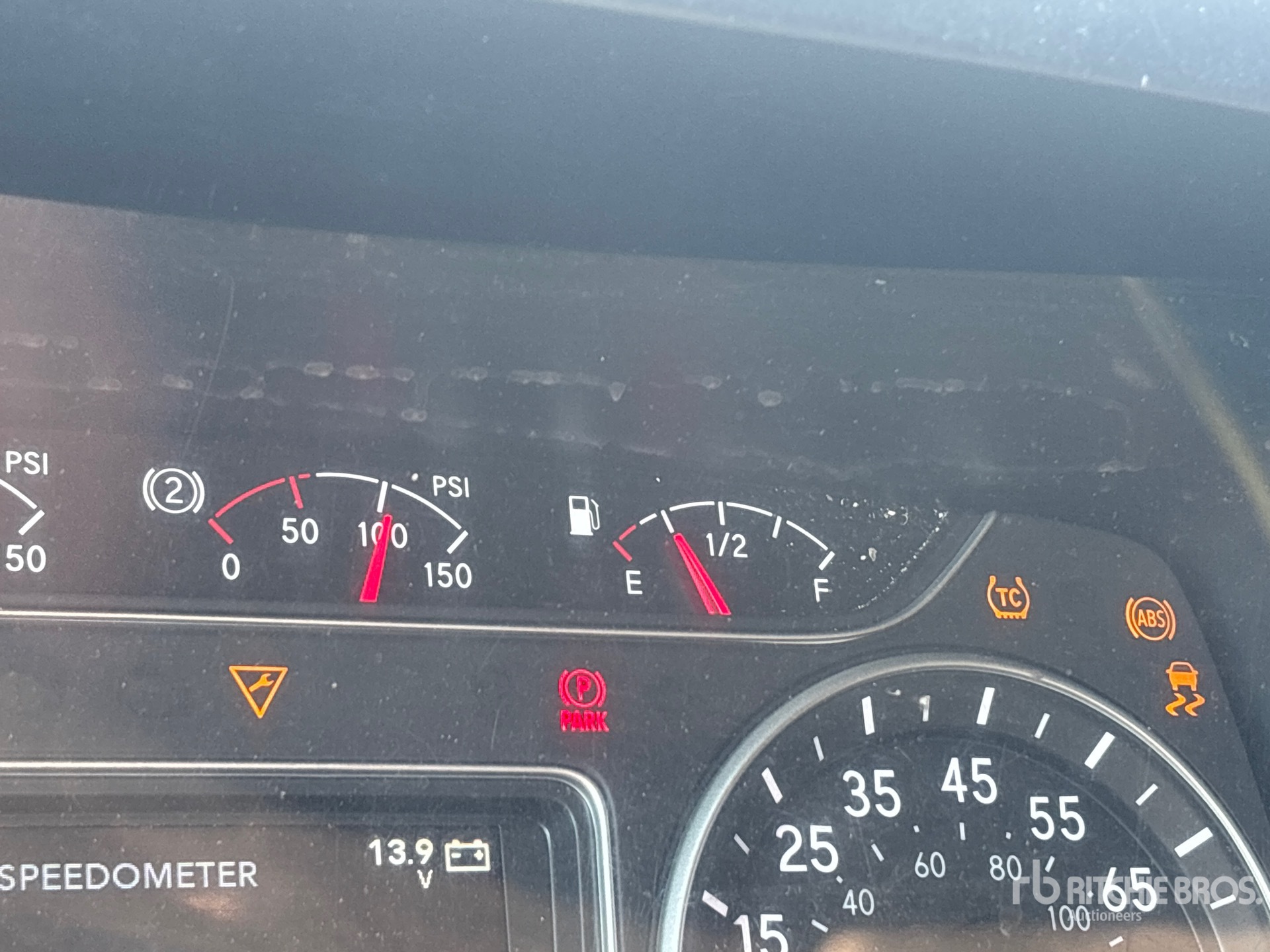 2020 International LT625