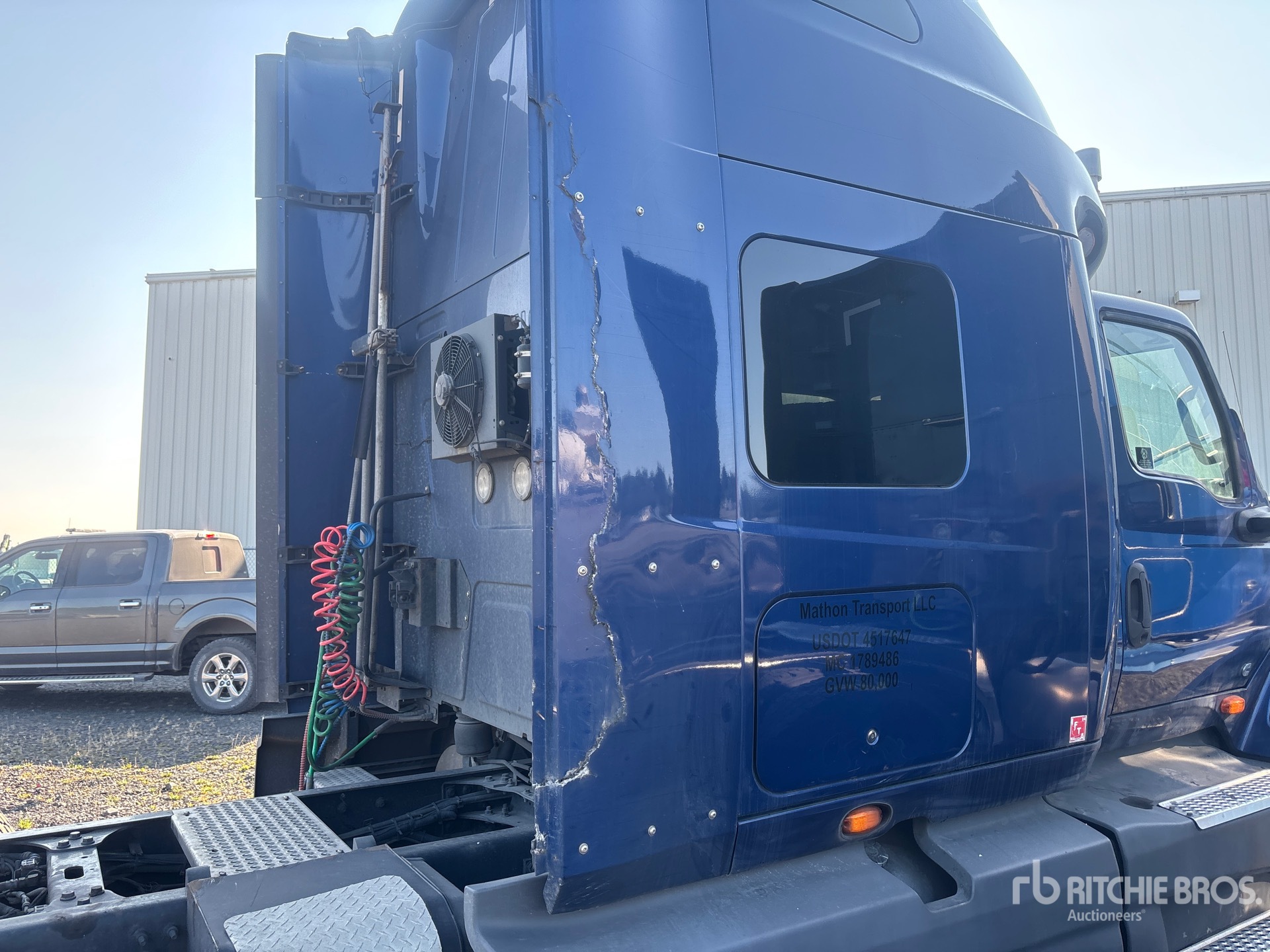 2020 International LT625