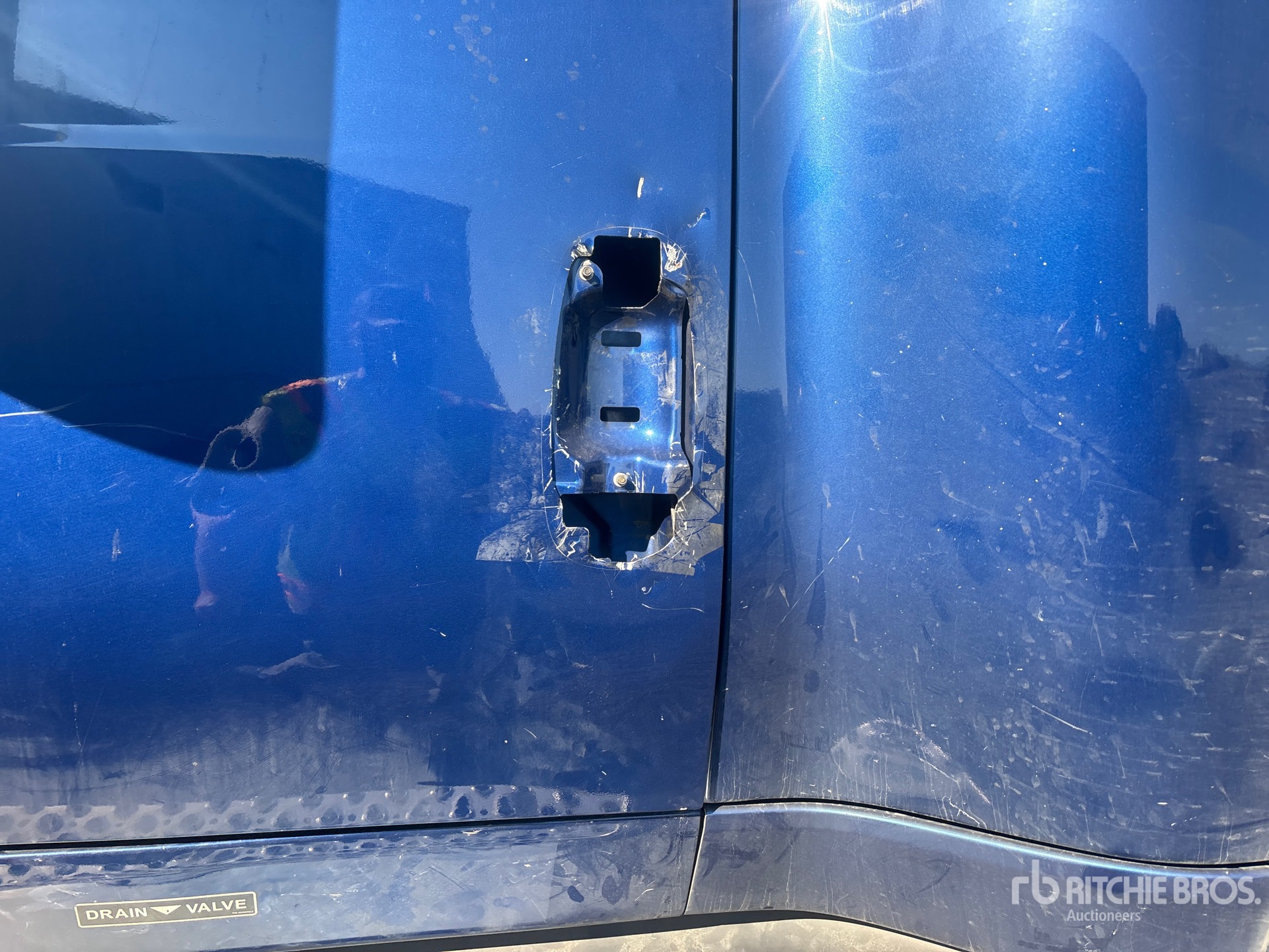 2020 International LT625