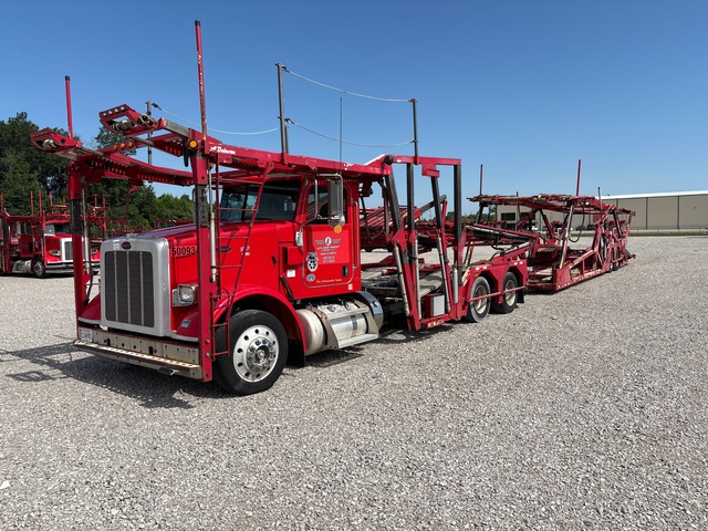 2017 Peterbilt 365 Car Carrier Truck
