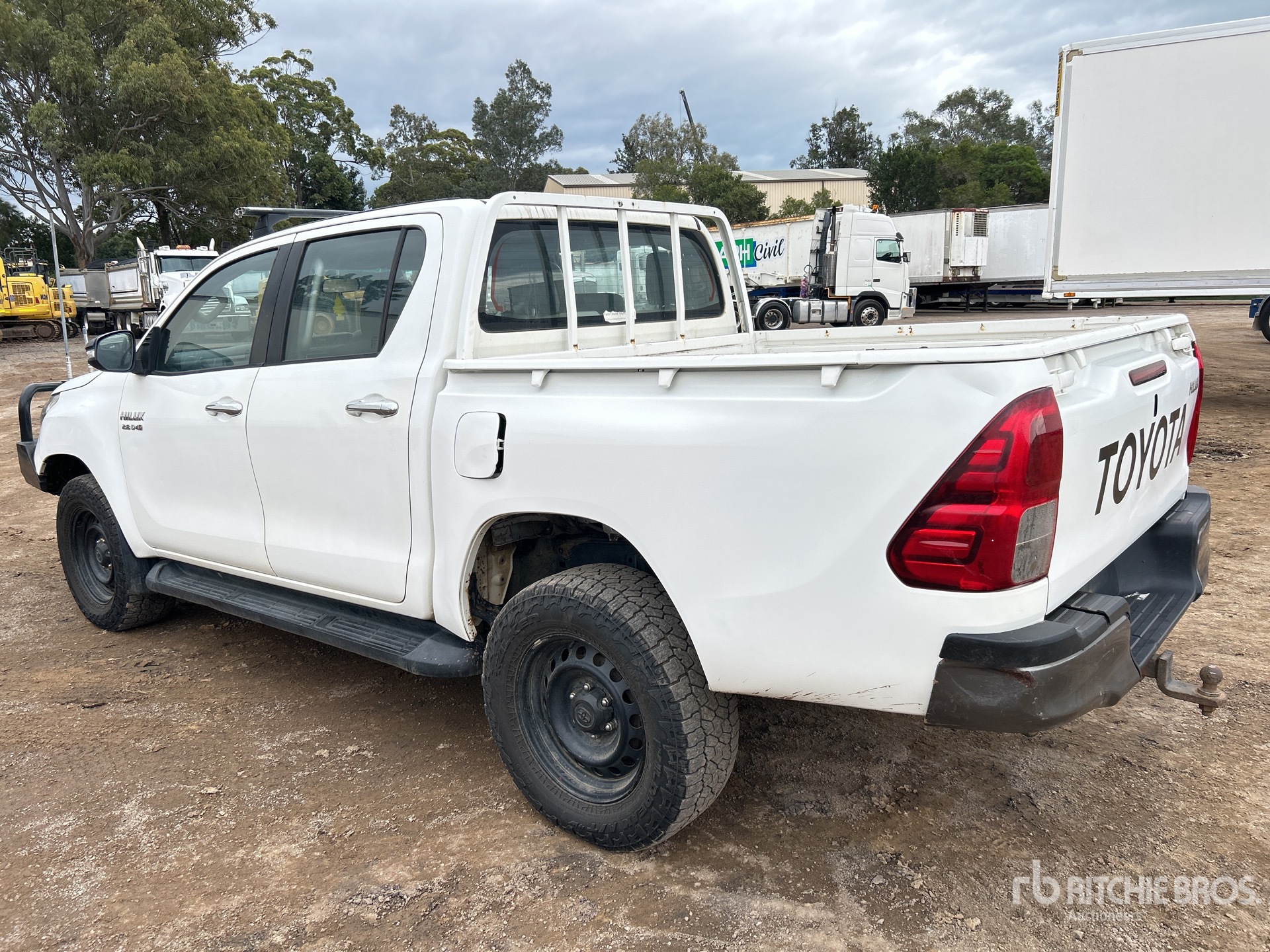General Appearance with Picture, Right Rear Corner