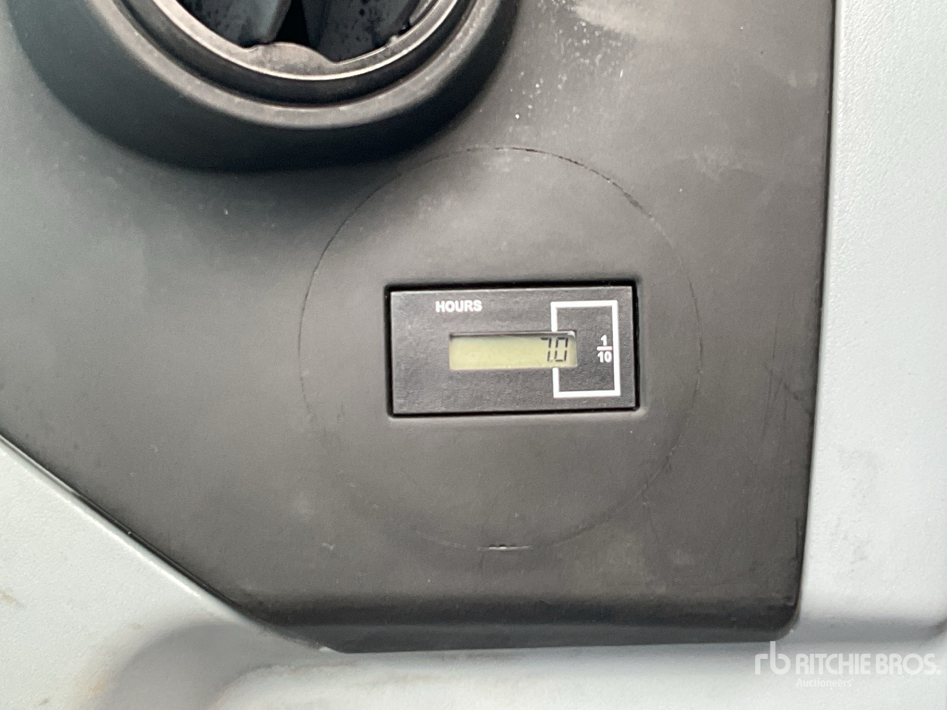 2026 Hyundai R210