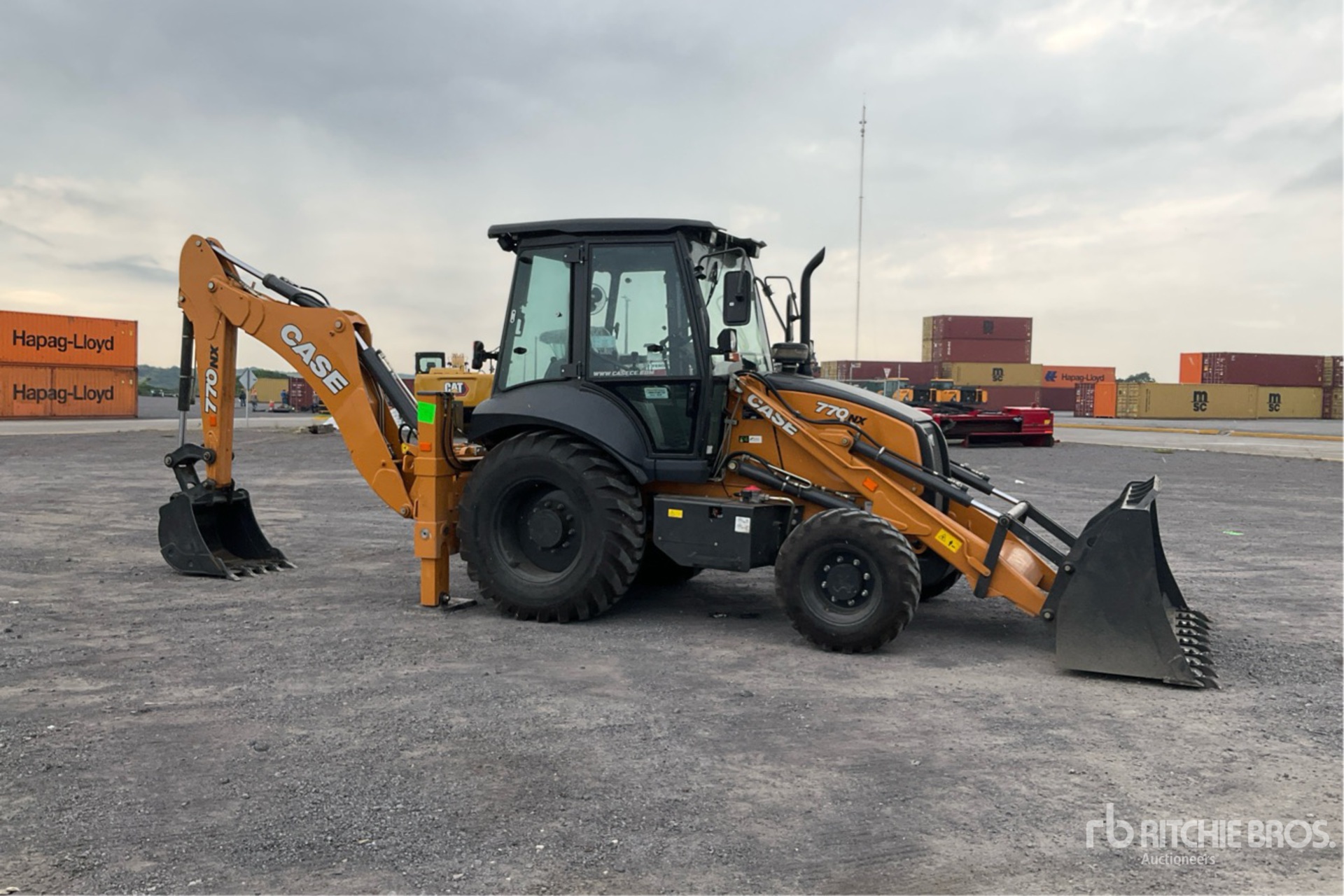 2025 Case 770NX