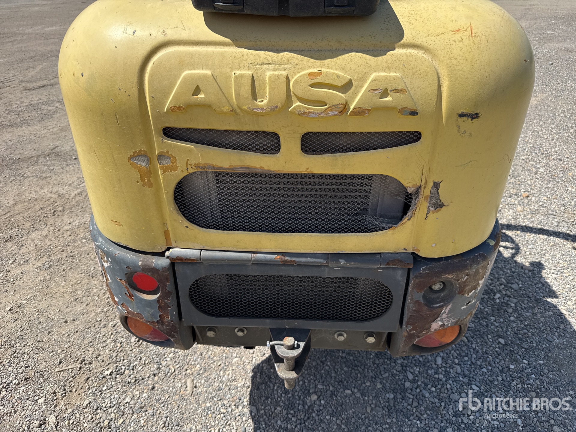 2018 Ausa D120AHG