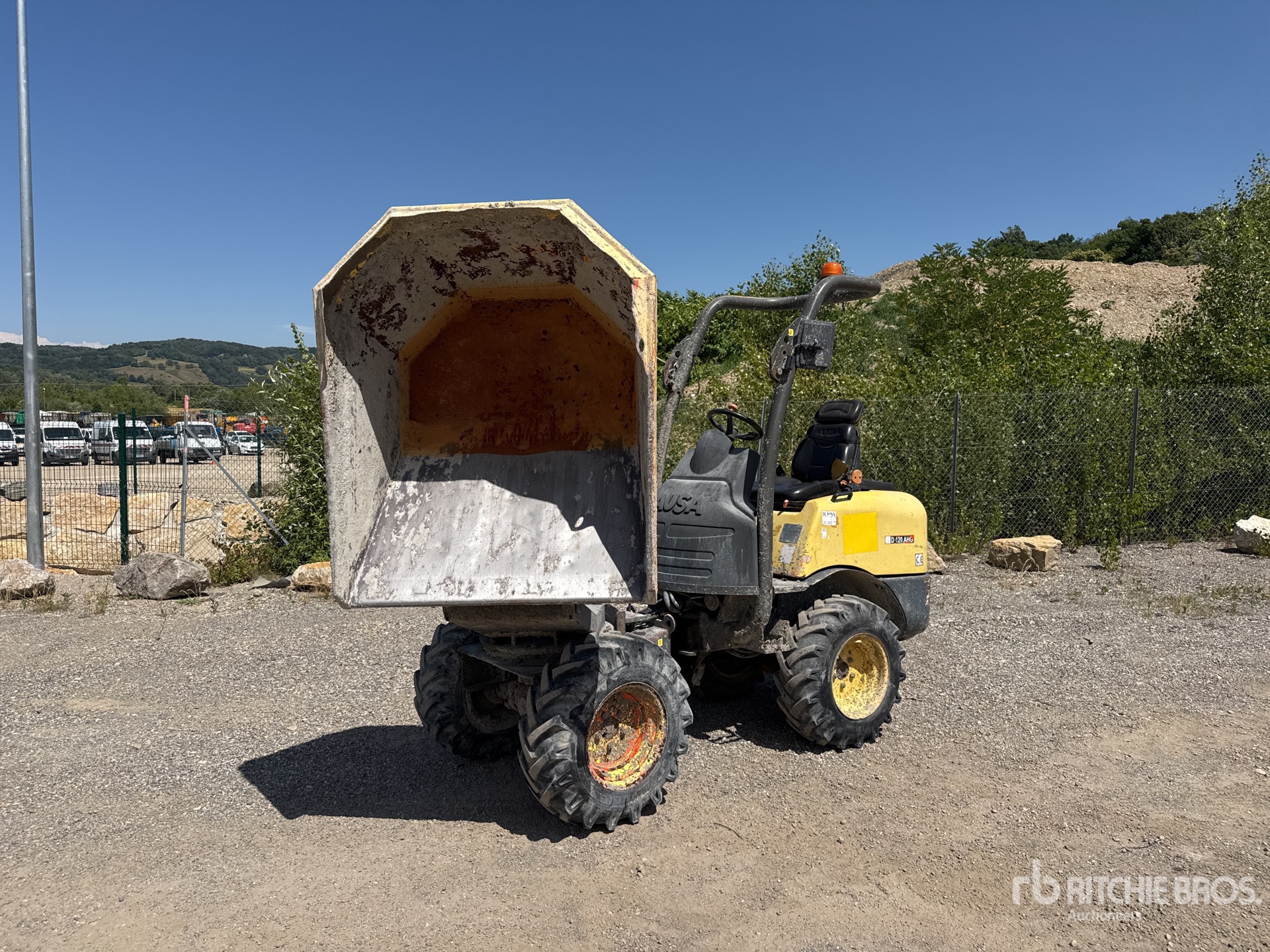 2018 Ausa D120AHG