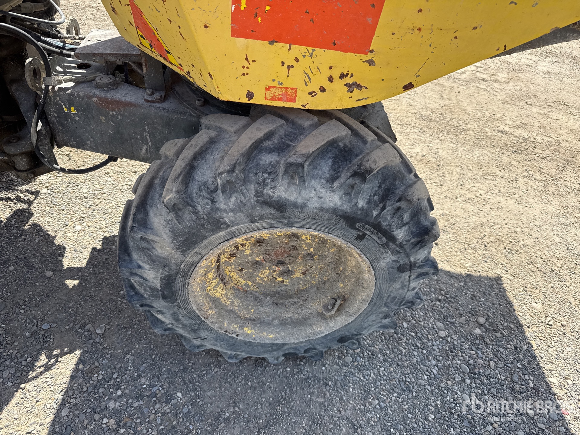 2018 Ausa D120AHG