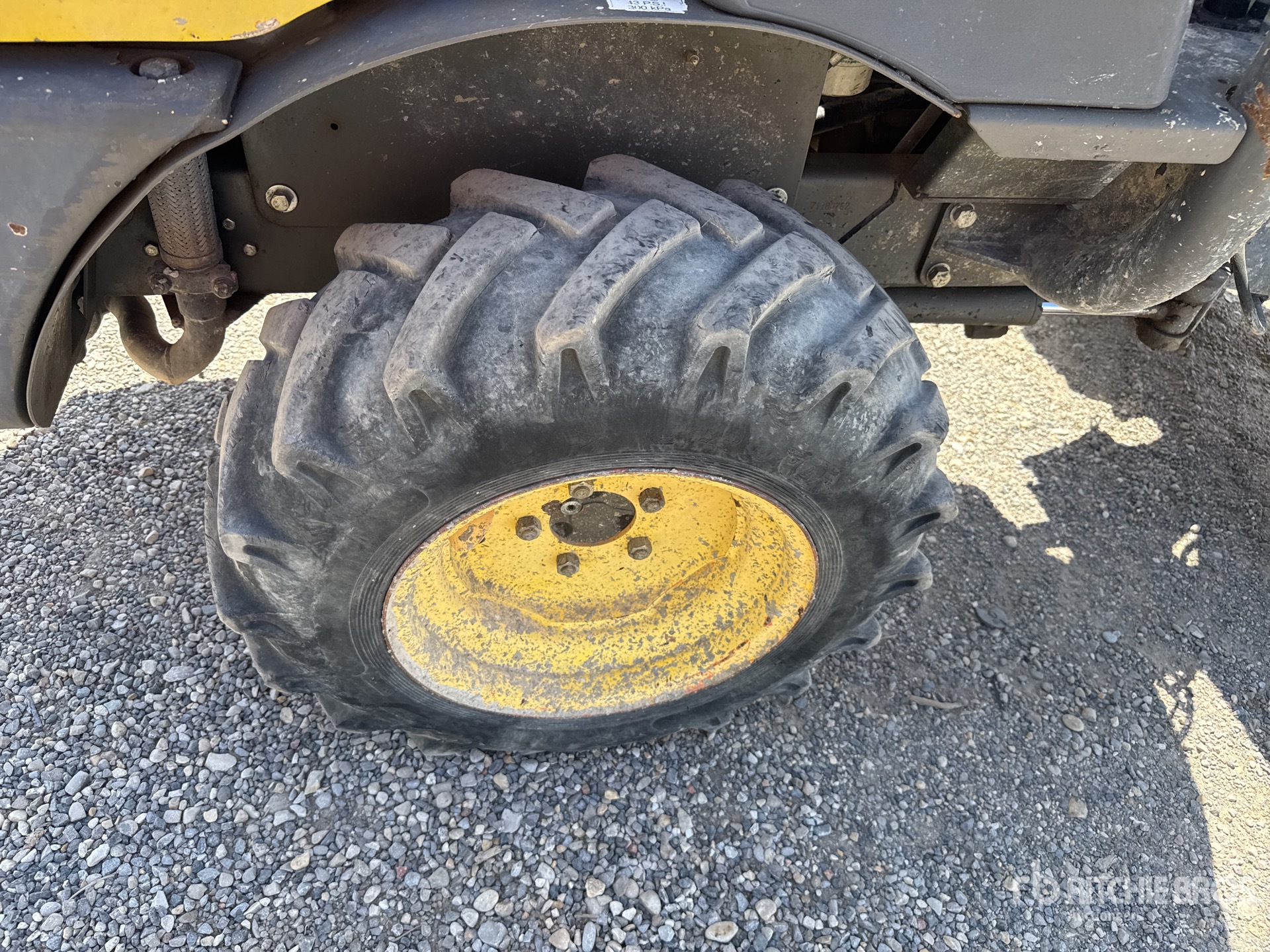 2018 Ausa D120AHG