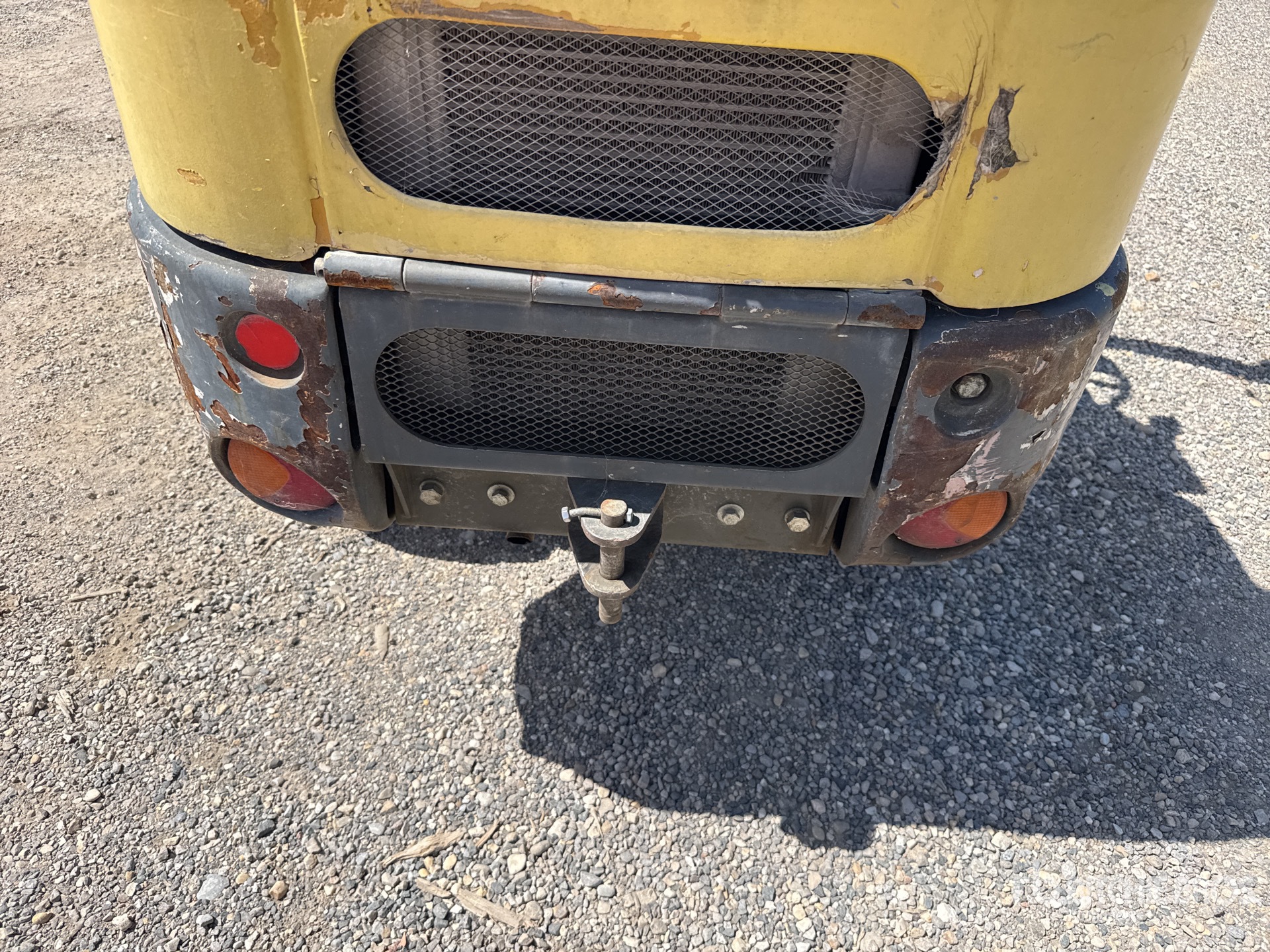 2018 Ausa D120AHG