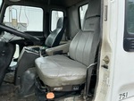 Cab with Seats/armrests