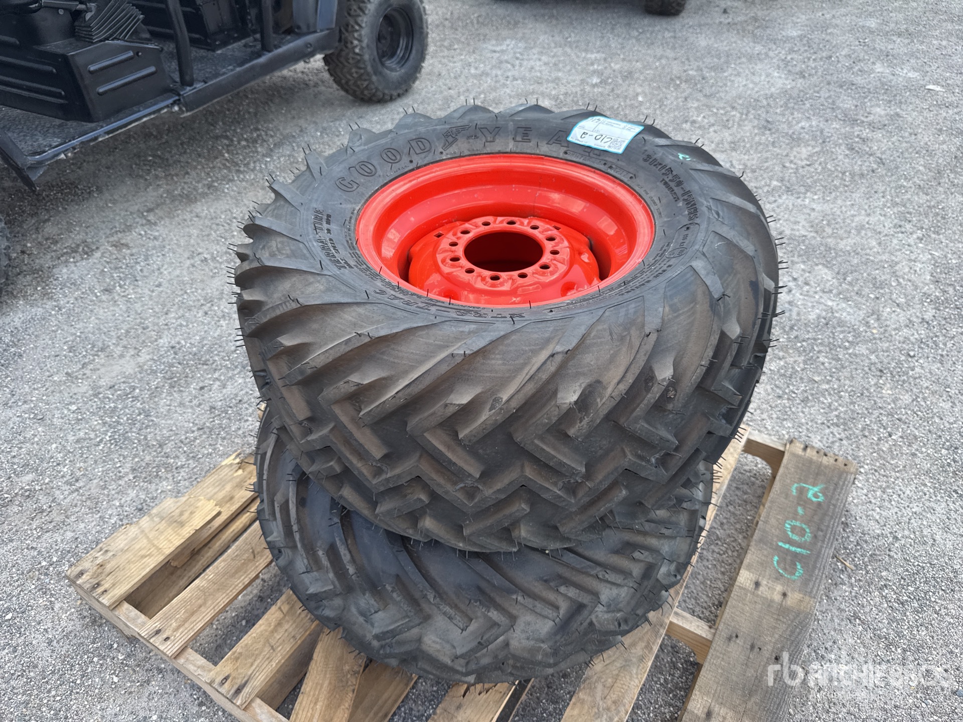 General Appearance with Picture, Right Rear Corner