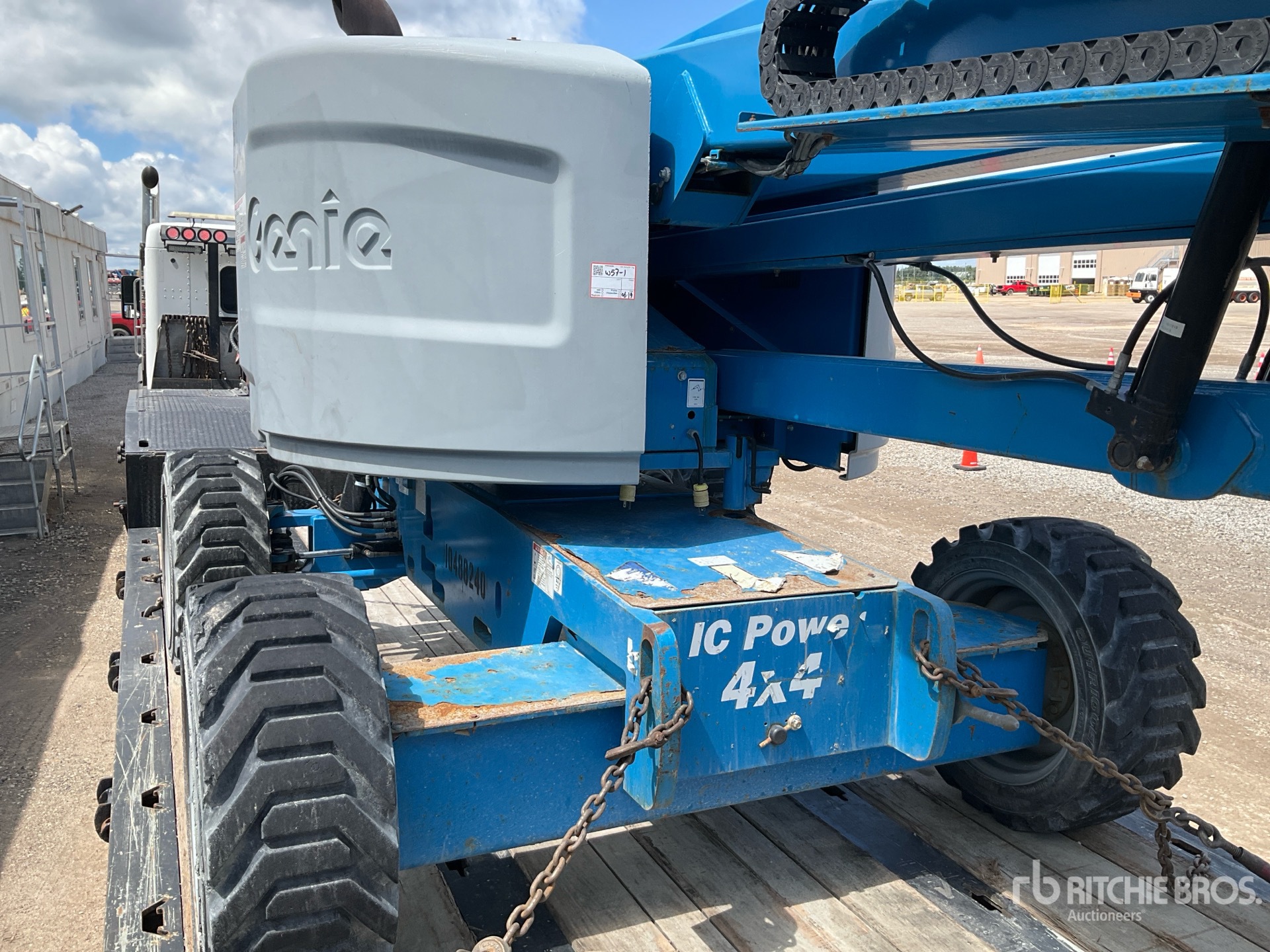 Photo of a 2016 Genie Z45/25