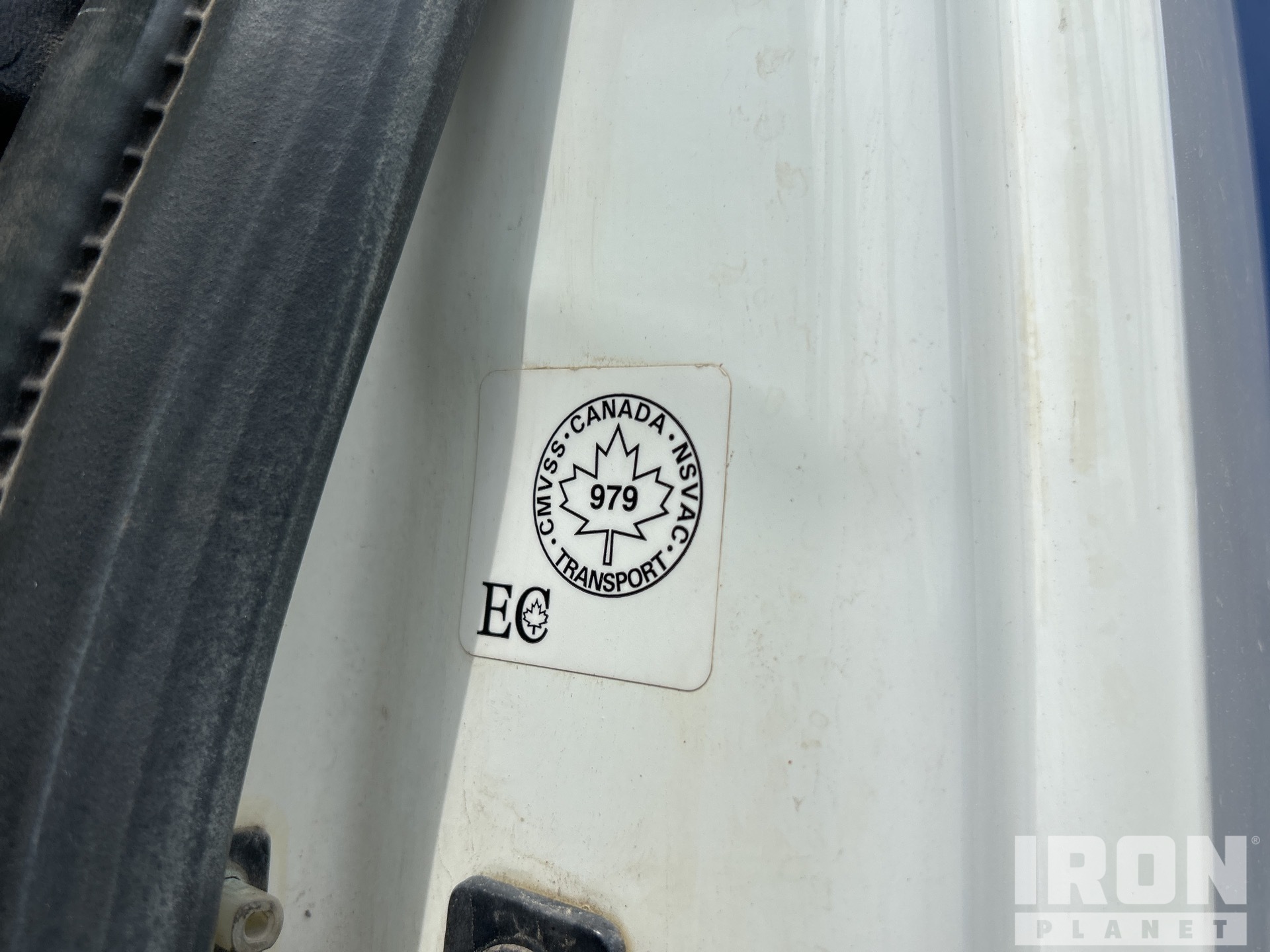2009 International WORKSTAR SF625